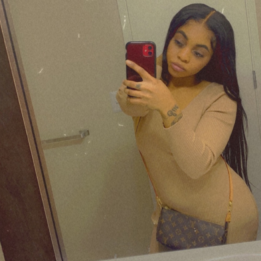 Meet your Posher, Lo